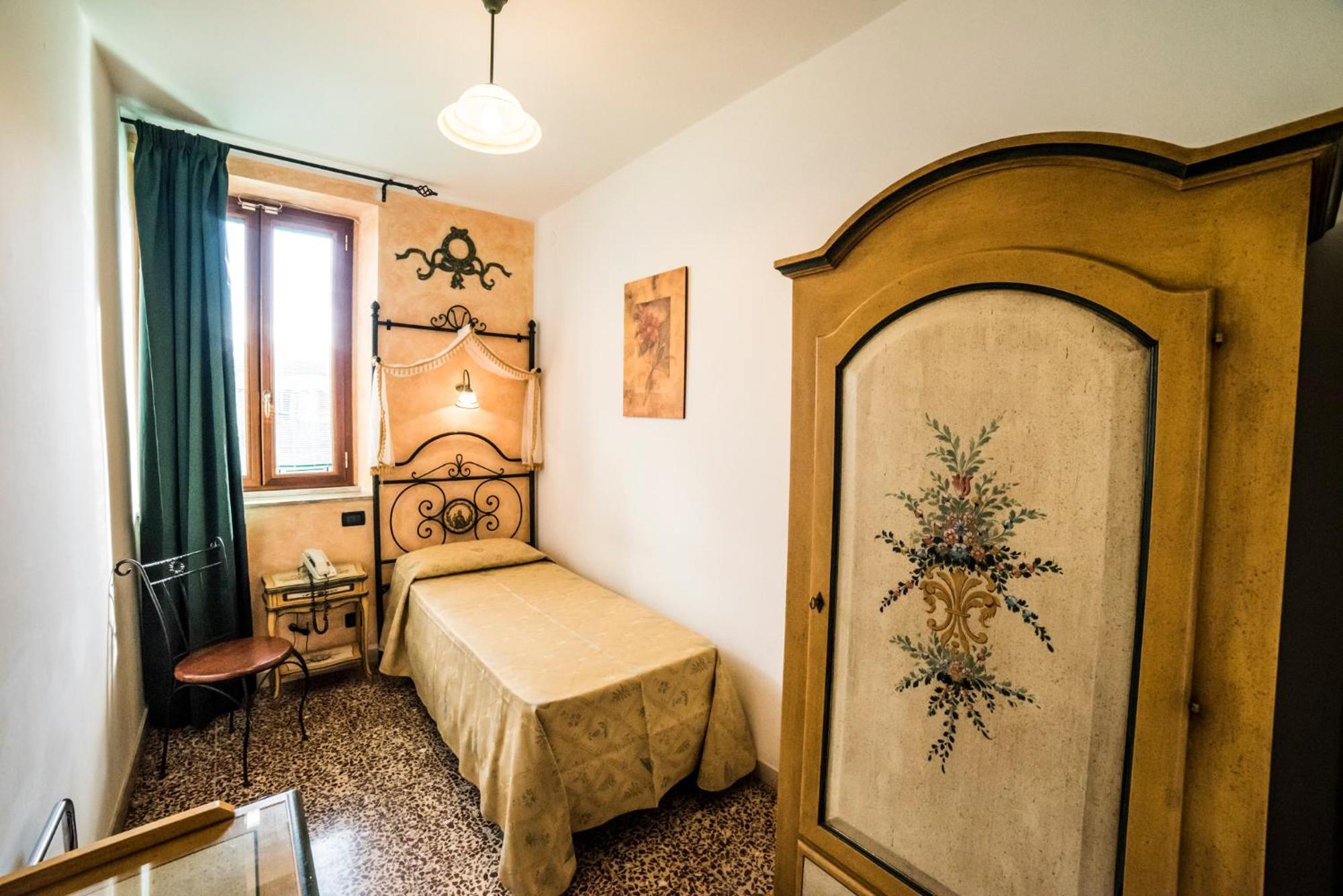 Victoria 3* Taormina
