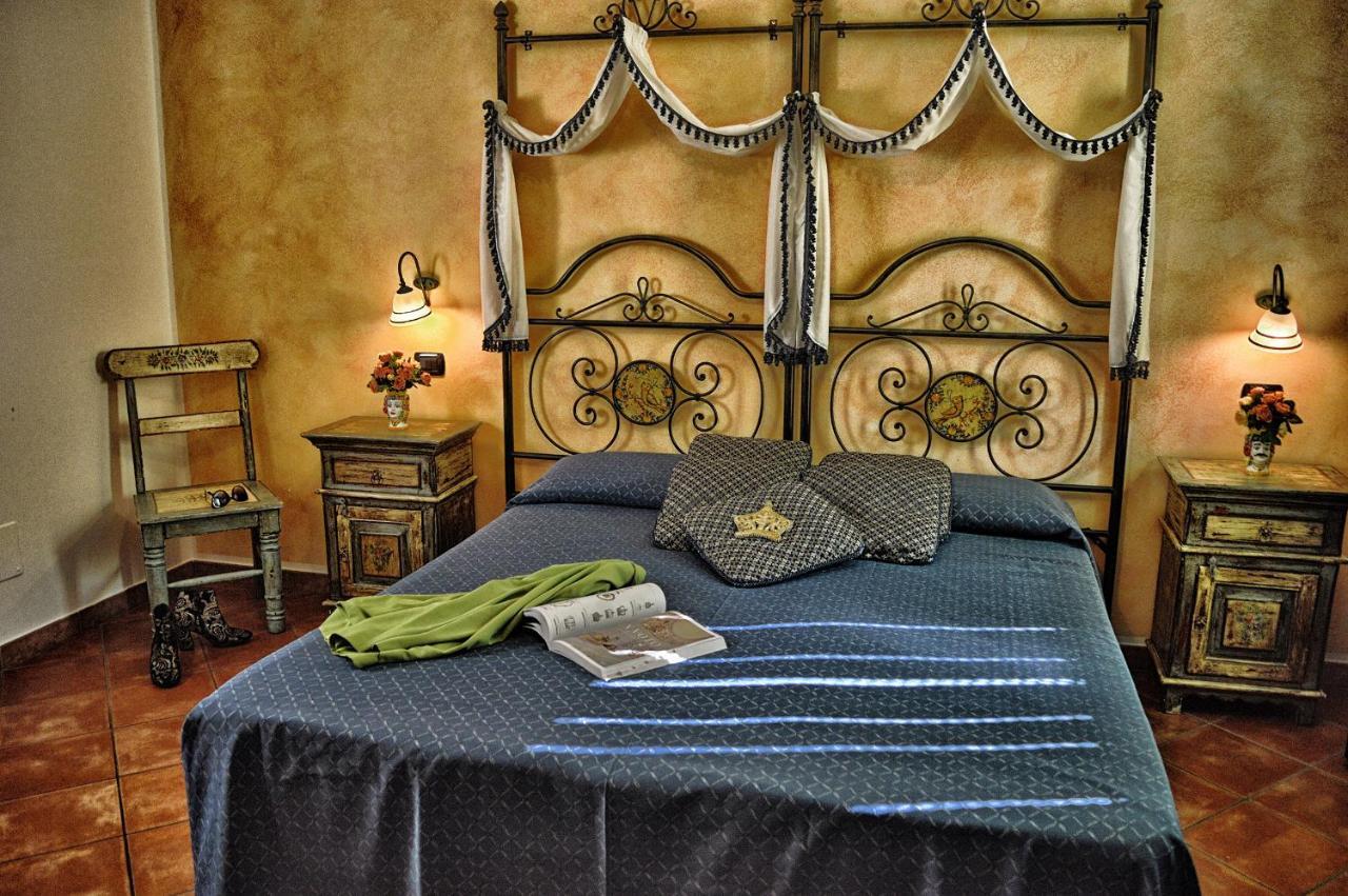 Victoria Hotel 3*